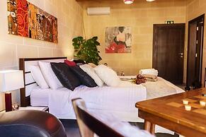Ajuga Luxury Boutique B&B