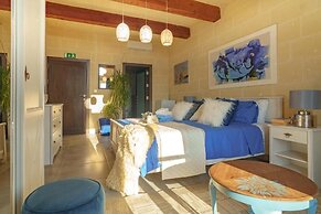 Ajuga Luxury Boutique B&B