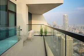Luxury 1BR w Private Pool & Skyline View