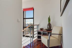 Andrade's Villa by HRM