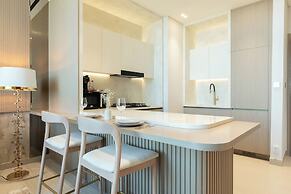Exclusive High-Floor Apartment