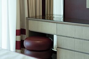 Exclusive High-Floor Apartment