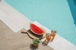 Tortuga Luxury Villas