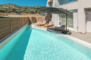 Tortuga Luxury Villas