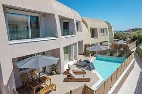 Tortuga Luxury Villas
