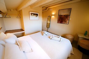 Hotel Boutique CaLagneta - Art i vi