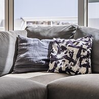 Modern Sunlit 2BR Penthouse Big Terrace