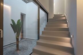 Avera Luxury Private Villas