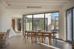 Avera Luxury Private Villas