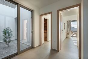 Avera Luxury Private Villas