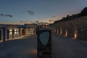 Avera Luxury Private Villas