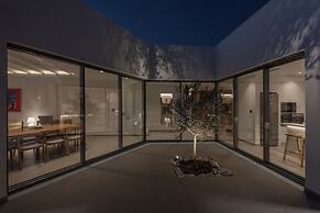 Avera Luxury Private Villas