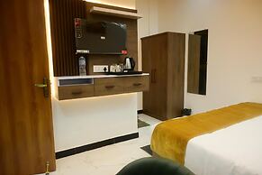 Royal Awadh Inn