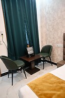 Royal Awadh Inn