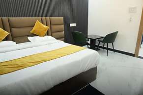Royal Awadh Inn