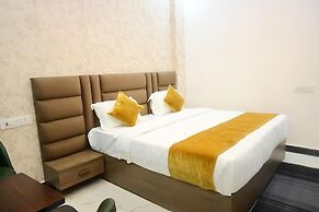 Royal Awadh Inn