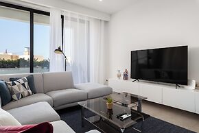 Stylish 1BR APT with Terrace