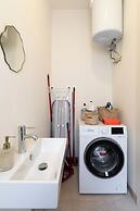 Stylish 1BR APT with Terrace