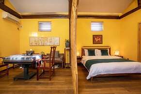 Templeside Courtyard Hotel