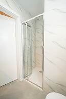 Break penthouse -three bedroom apartment