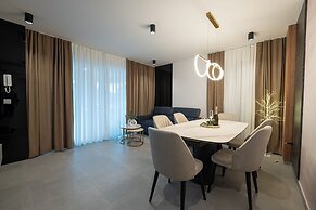 Break penthouse -three bedroom apartment