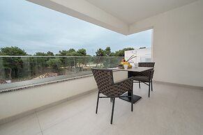 Break penthouse -three bedroom apartment