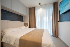 Break penthouse -three bedroom apartment