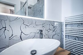 Five Suites Mantellate