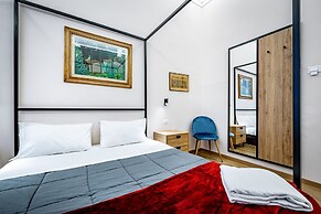 Five Suites Mantellate