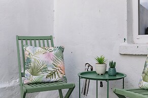 The Green House