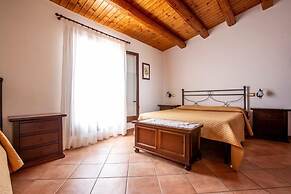 Dimora La Vignazza Agri Resort