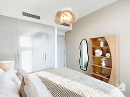 Luxury 4BR Bliss Villa Arabian Ranches III