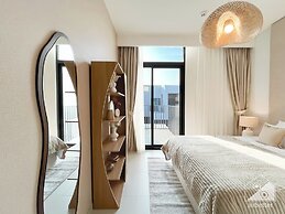 Luxury 4BR Bliss Villa Arabian Ranches III