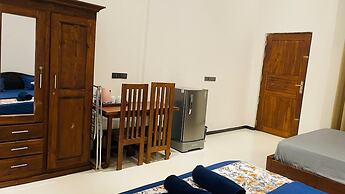 ASAI surf inn Arugambay