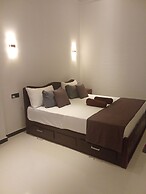 ASAI surf inn Arugambay