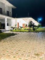 ASAI surf inn Arugambay