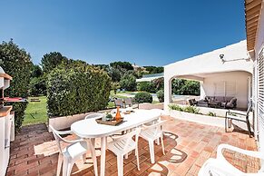 4 Beds, Golf Views, Optional Pool Heating