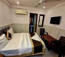 Hotel HR Residency