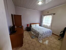 Queenspark Guest House