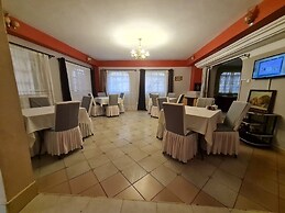 Queenspark Guest House