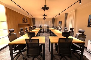 PRI ApartHotel