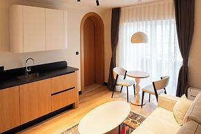 PRI ApartHotel
