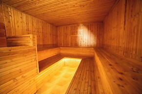 Serenity Sports Oasis