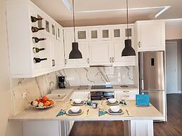 Great Alexander Suites