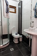 Great Alexander Suites