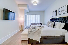 Skyline Penthouse - CN Tower Downtown