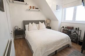 The Lily Suite in Berkshire