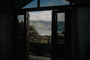 Nirata Treehouse Kintamani