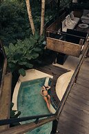 Nirata Treehouse Kintamani