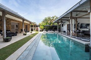 Luxe Bali 1 Villa by Betterplace